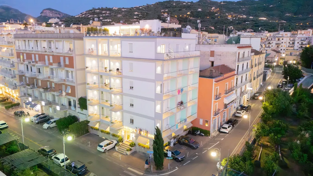 Hotel La Meridiana Sorrento-23