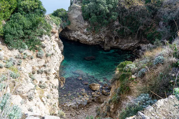 Queen Giovanna’s Baths