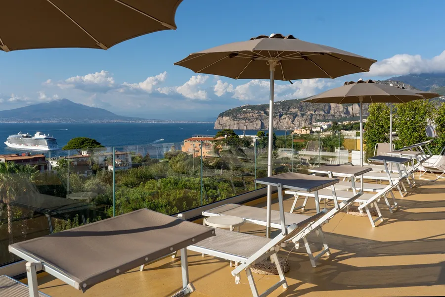 Hotel La Meridiana Sorrento-14
